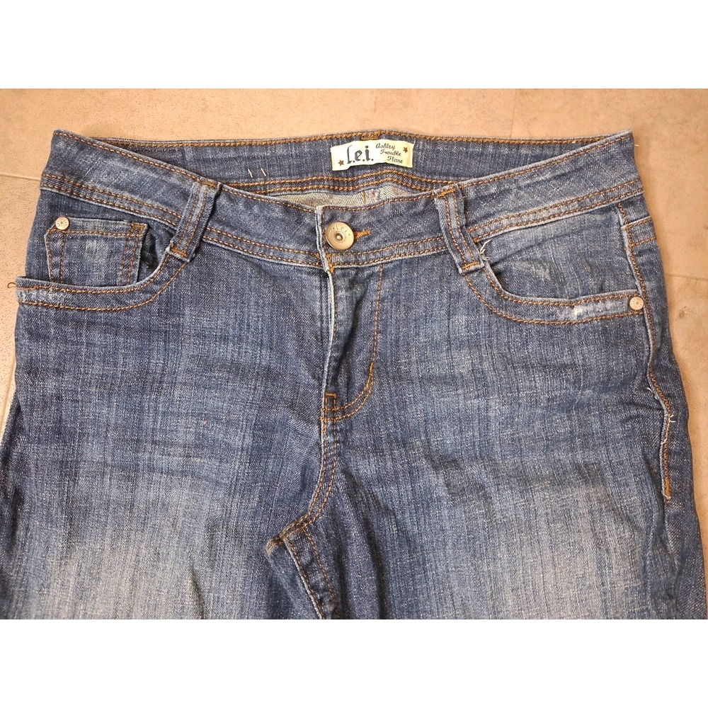 L.E.I. Juniors Ashley Trouble Flare Jeans Size 13 Y2K Vintage - Picture 4 of 10
